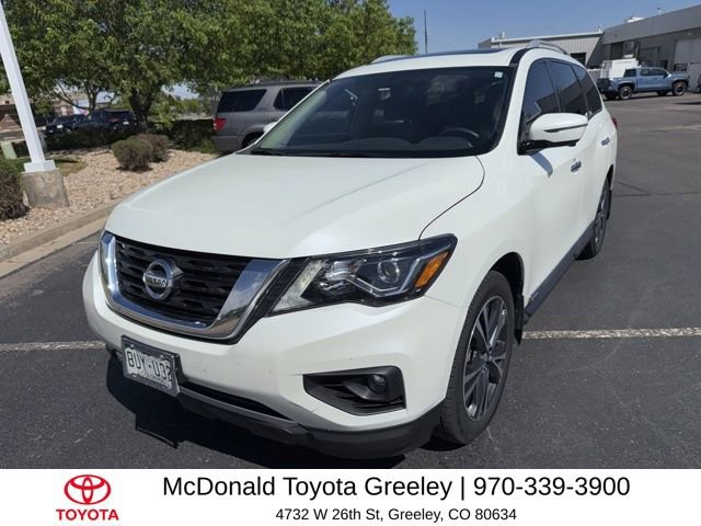 Used 2020 Nissan Pathfinder Platinum AWD/4WD image 3