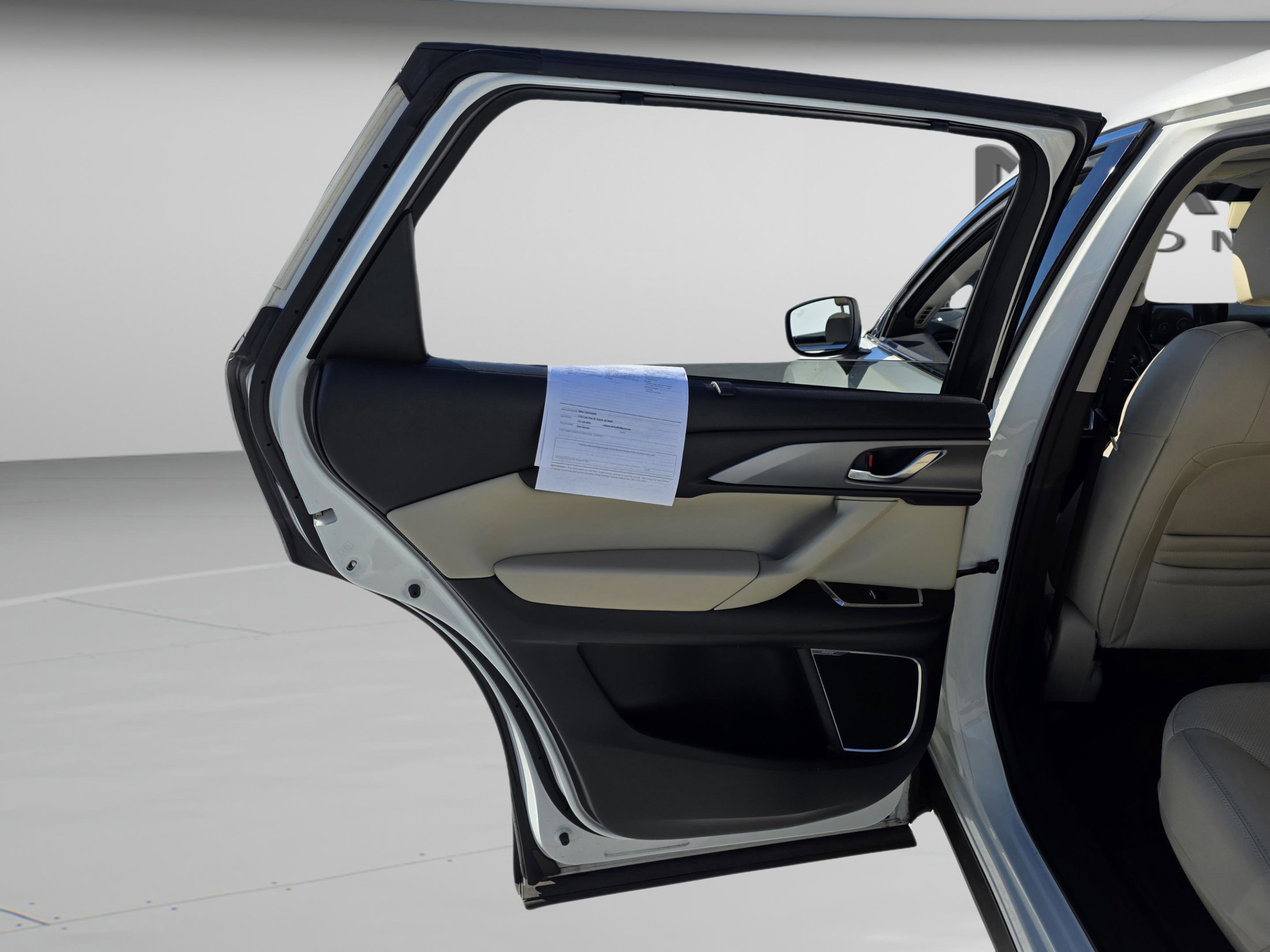 Used 2019 MAZDA CX-9 Touring w/ Touring Premium Package image 28