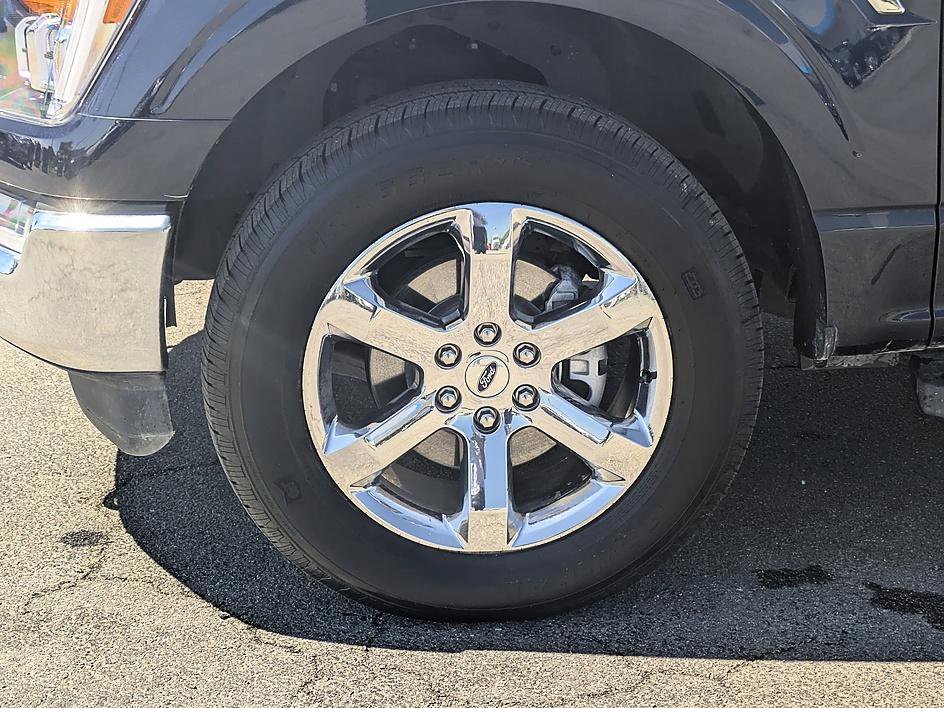 Used 2023 Ford F150 Lariat w/ Max Trailer Tow Package AWD/4WD image 10