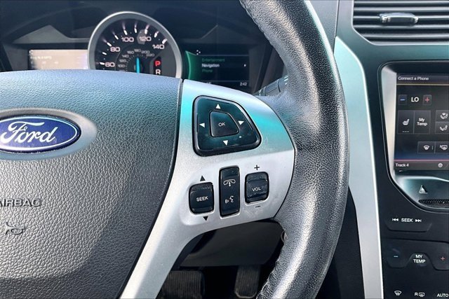 Used 2014 Ford Explorer XLT w/ Equipment Group 202A image 12