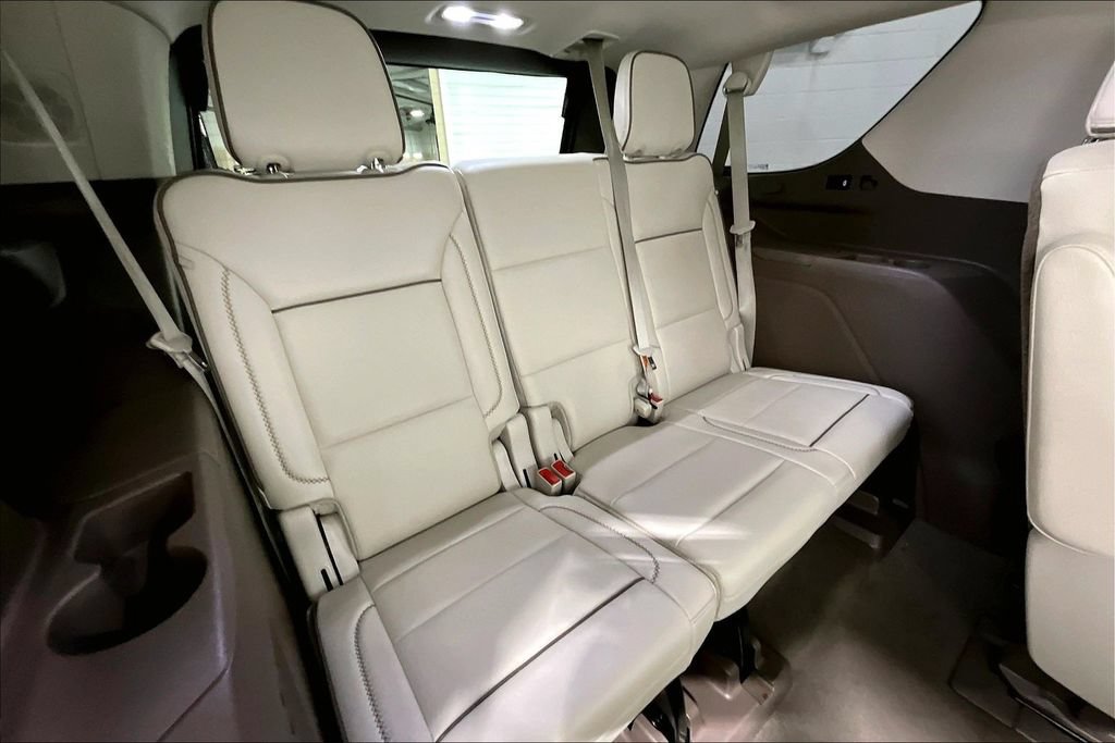 Used 2021 GMC Yukon Denali AWD/4WD image 34