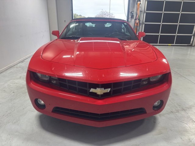 Used 2011 Chevrolet Camaro LT image 2