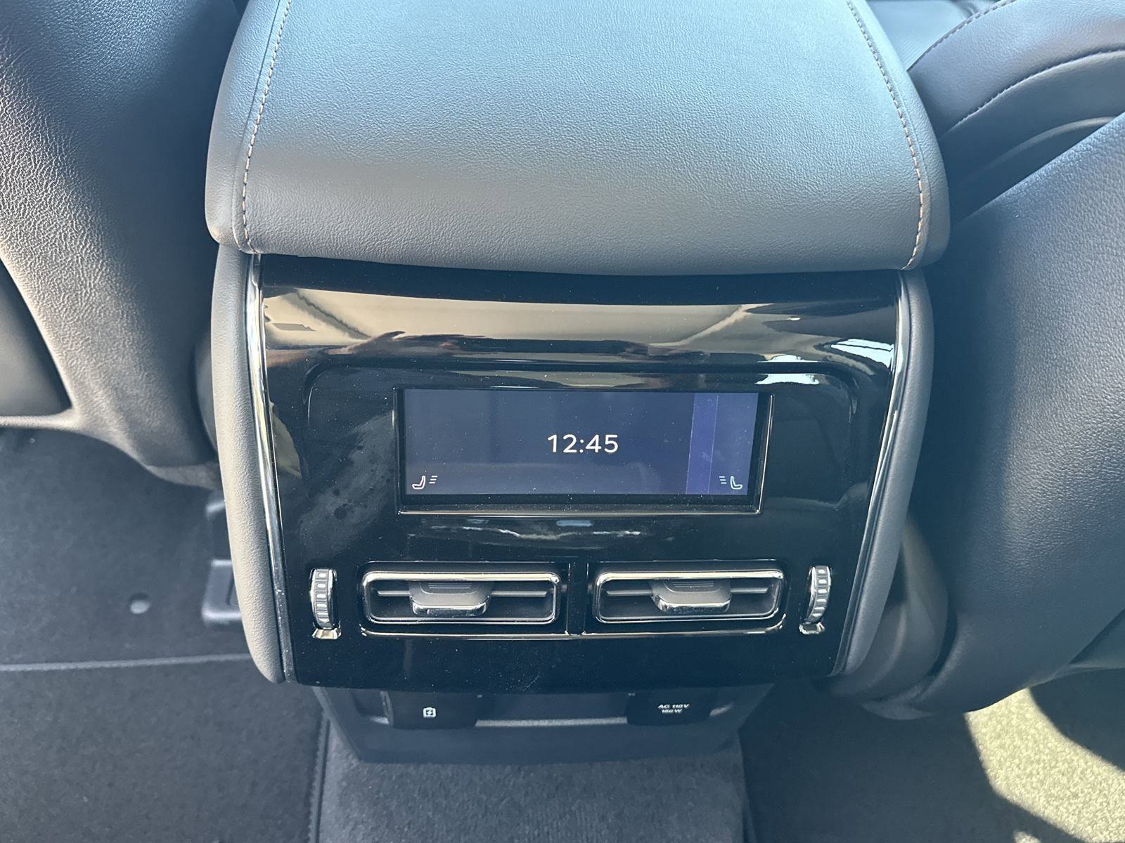 New 2025 Lincoln Aviator Reserve w/ Equipment Group 201A image 14
