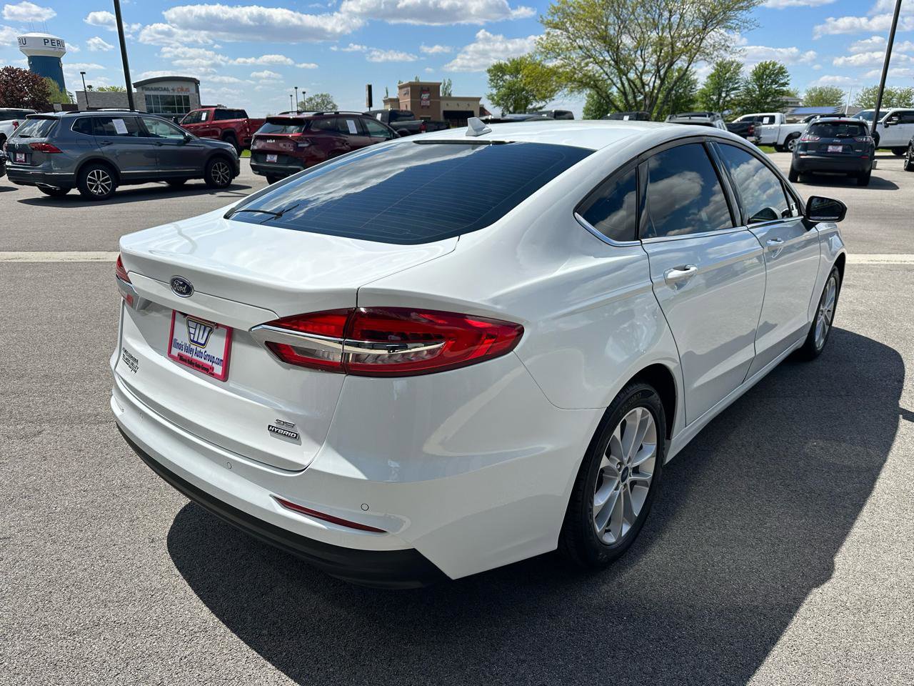 Used 2020 Ford Fusion SE FWD image 7