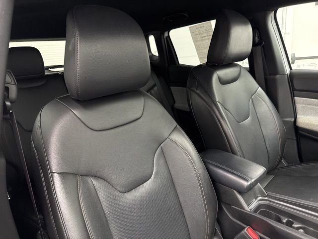 Used 2023 Jeep Compass Latitude image 24