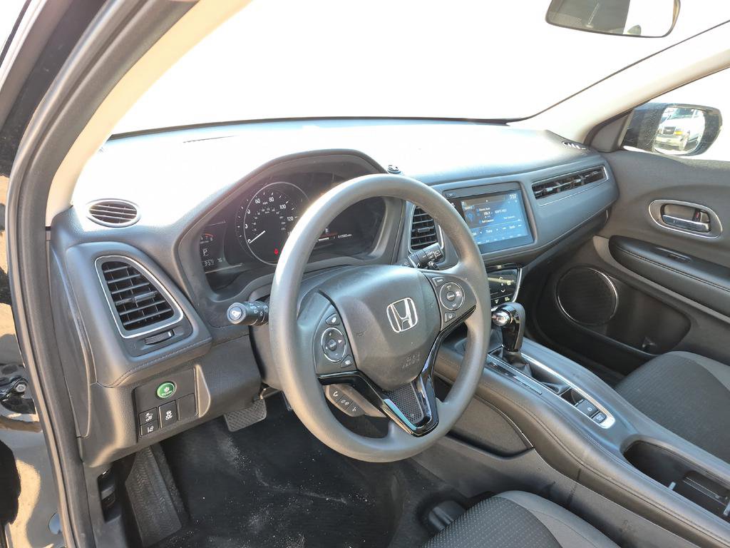 Used 2022 Honda HR-V EX image 9