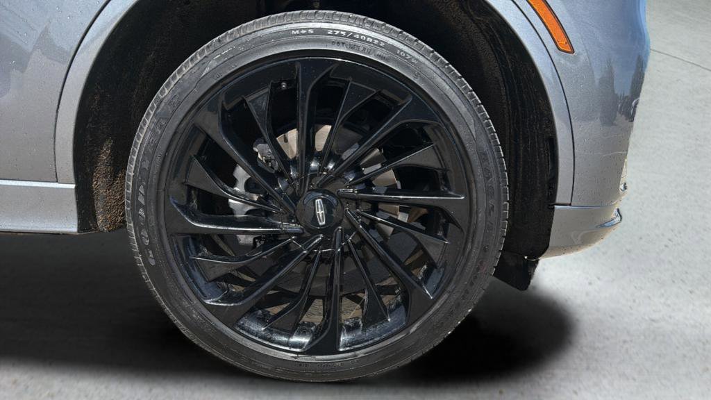 Used 2025 Lincoln Aviator Reserve w/ Equipment Group 201A image 12