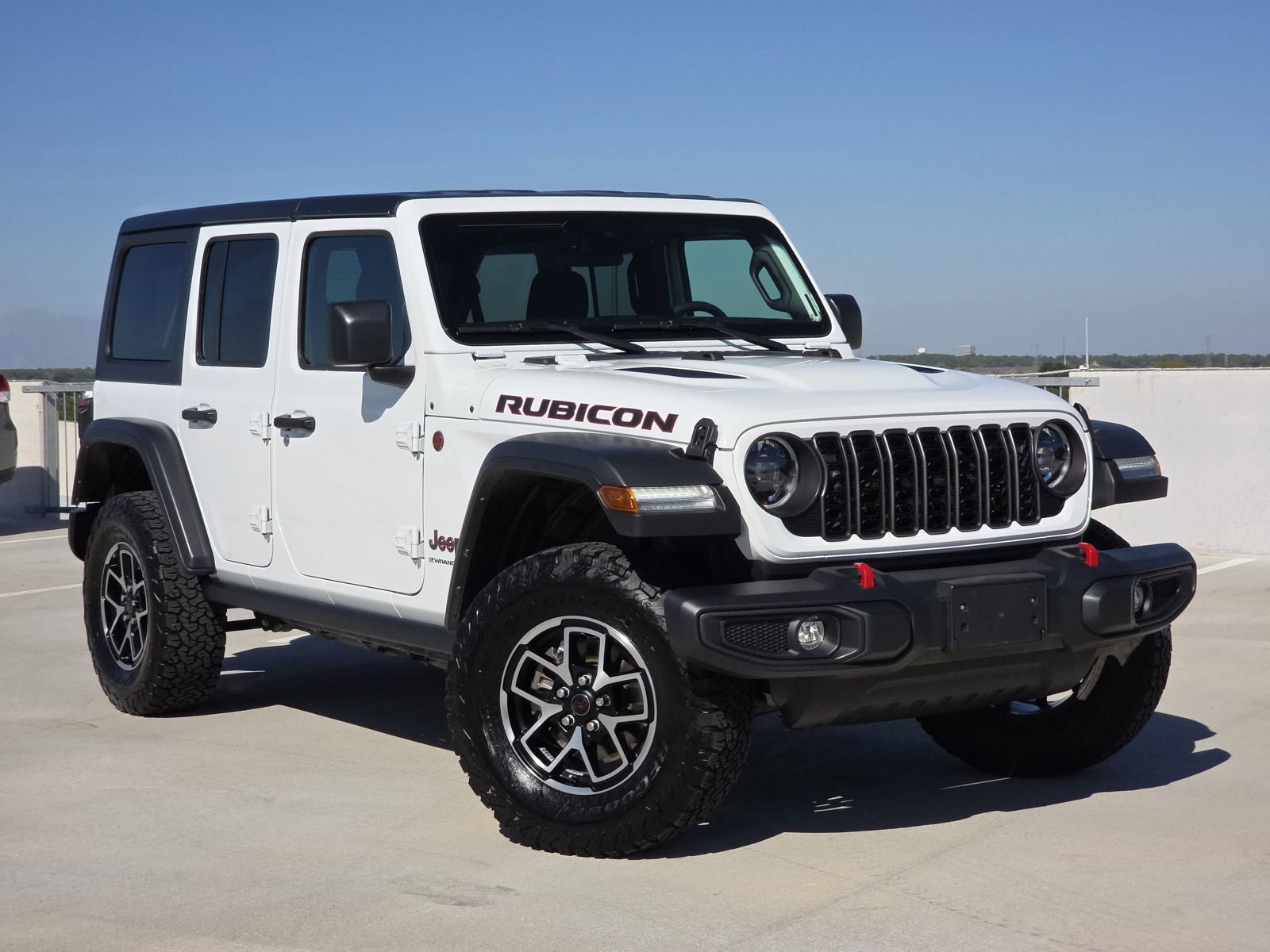 Used 2024 Jeep Wrangler Rubicon image 1