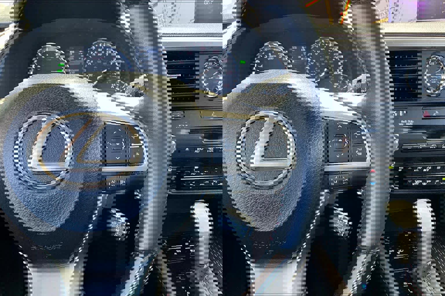 Used 2016 Lexus RX 350 FWD w/ Luxury Package image 22