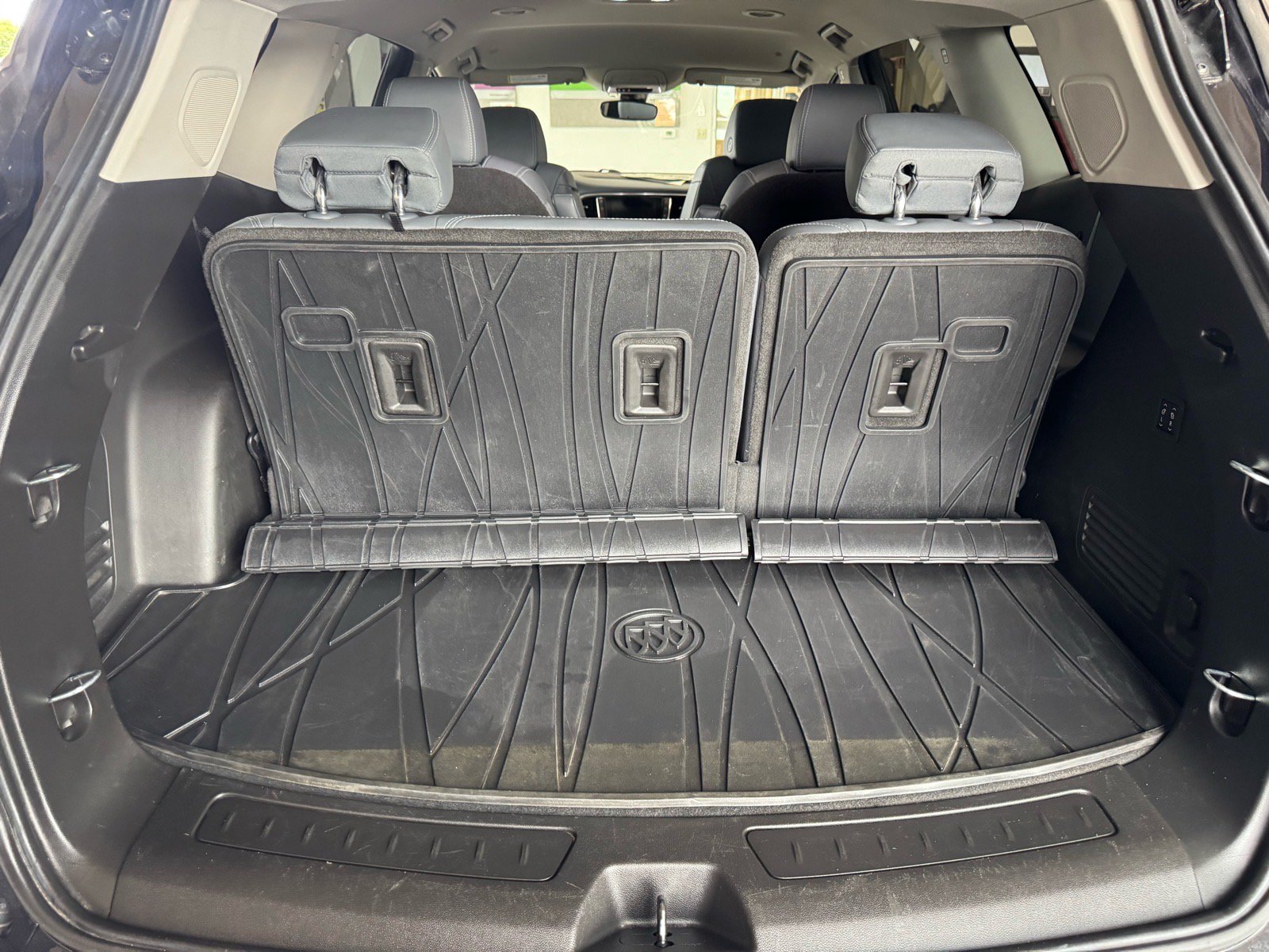 Used 2020 Buick Enclave Premium w/ LPO, Floor Liner Package AWD/4WD image 9