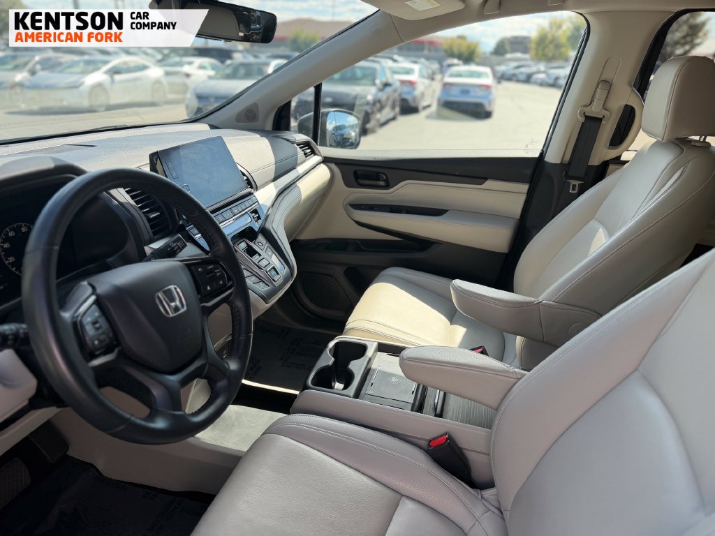 Used 2025 Honda Odyssey EX-L image 32