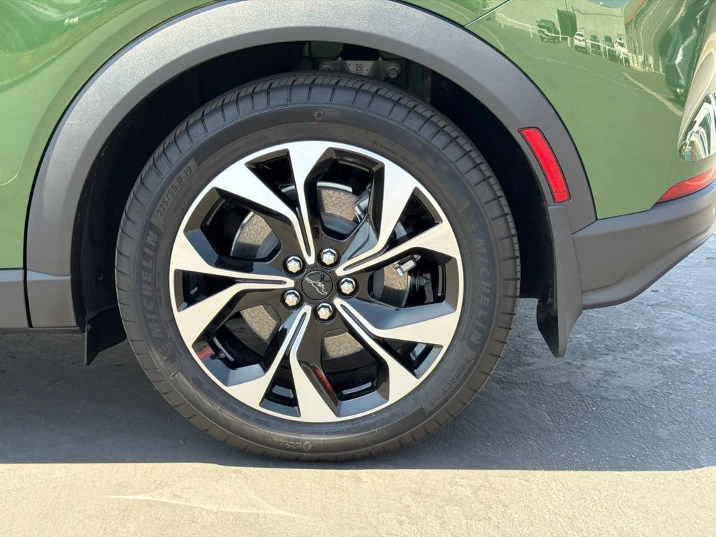 Used 2025 Ford Mustang Mach-E Select RWD image 16