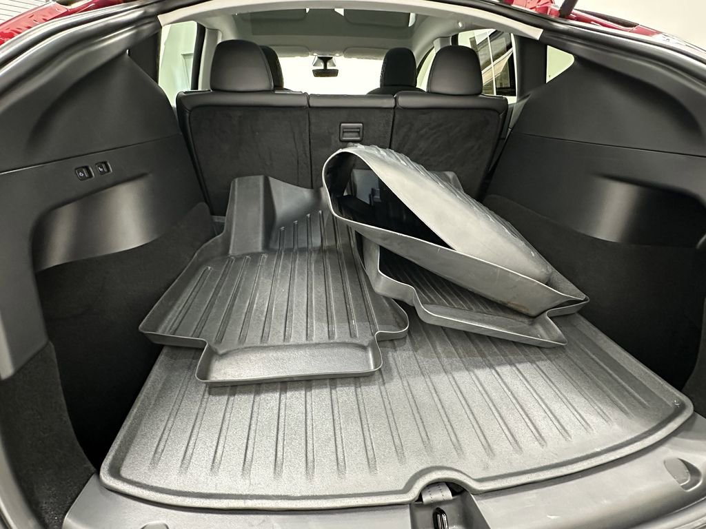 Used 2021 Tesla Model Y Long Range image 20