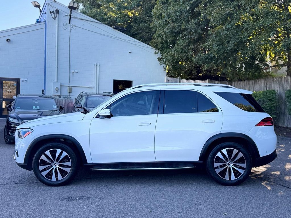 Used 2024 Mercedes-Benz GLE 350 4MATIC image 3