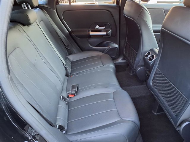 Used 2025 Mercedes-Benz GLA 250 4MATIC image 20