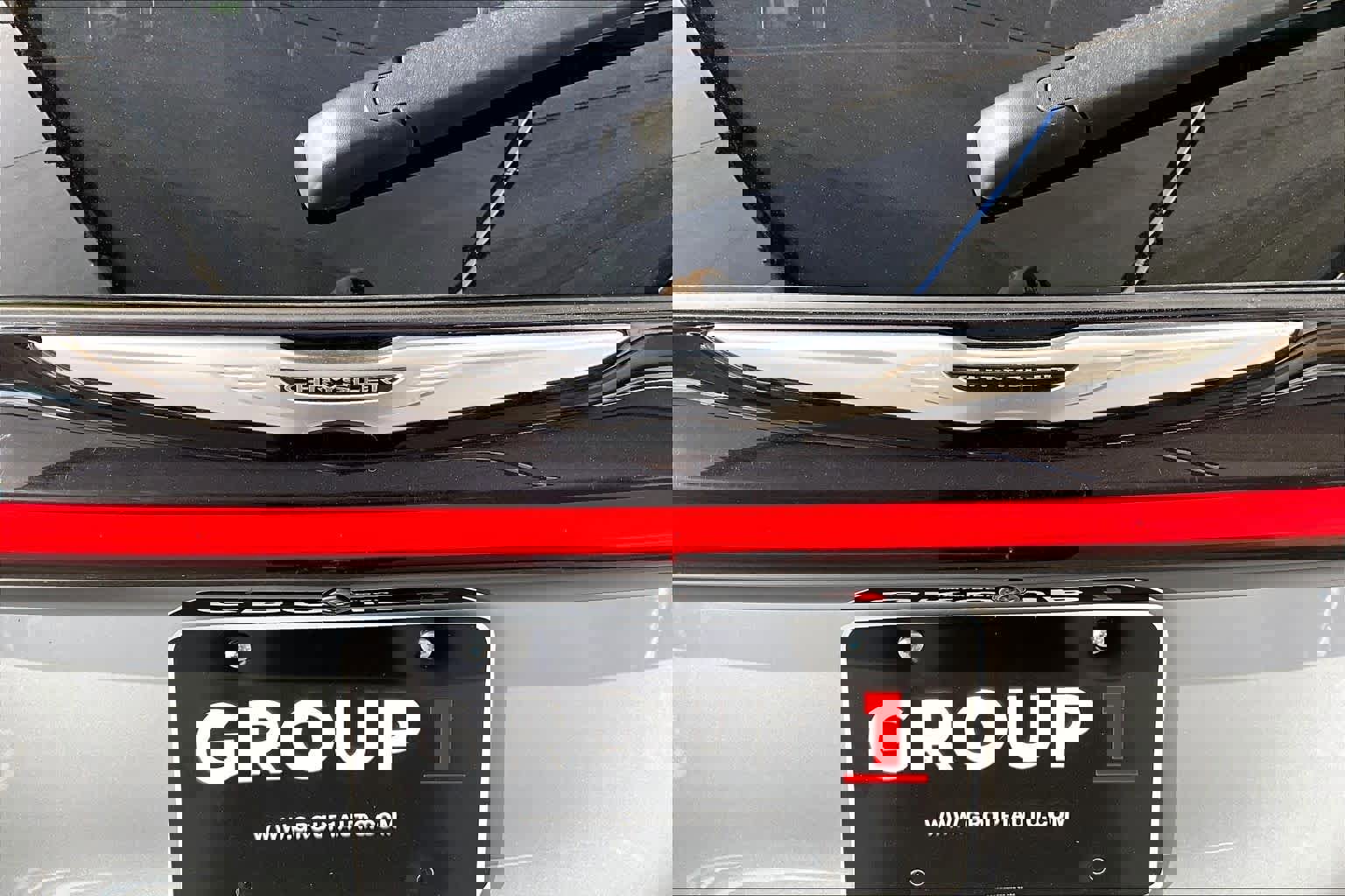 Used 2024 Chrysler Pacifica Touring-L image 30