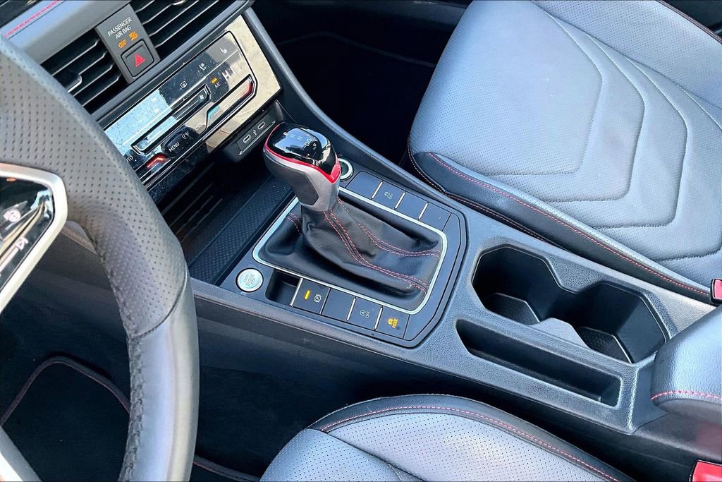 Used 2025 Volkswagen Jetta GLI Autobahn image 18