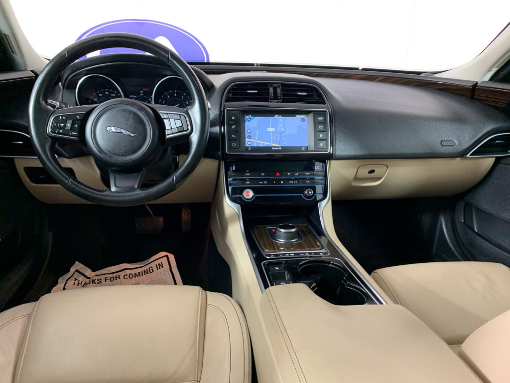 Used 2017 Jaguar XE Prestige image 35
