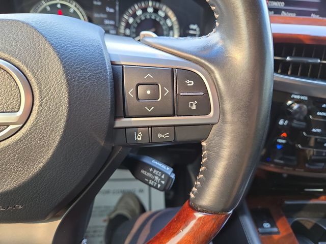 Used 2017 Lexus LX 570 4WD w/ Luxury Package image 20