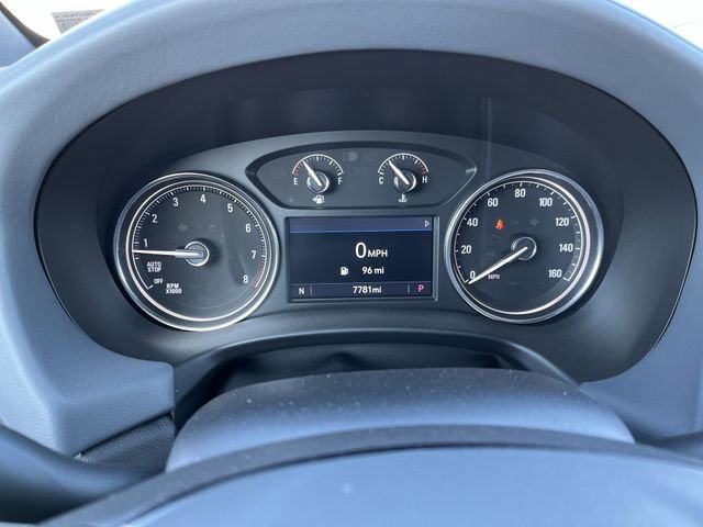 Used 2024 Buick Enclave Essence w/ Technology Package image 12