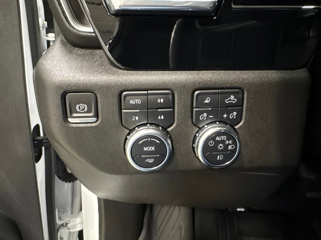 Certified 2024 GMC Sierra 3500 SLE w/ SLE Value Package AWD/4WD image 30