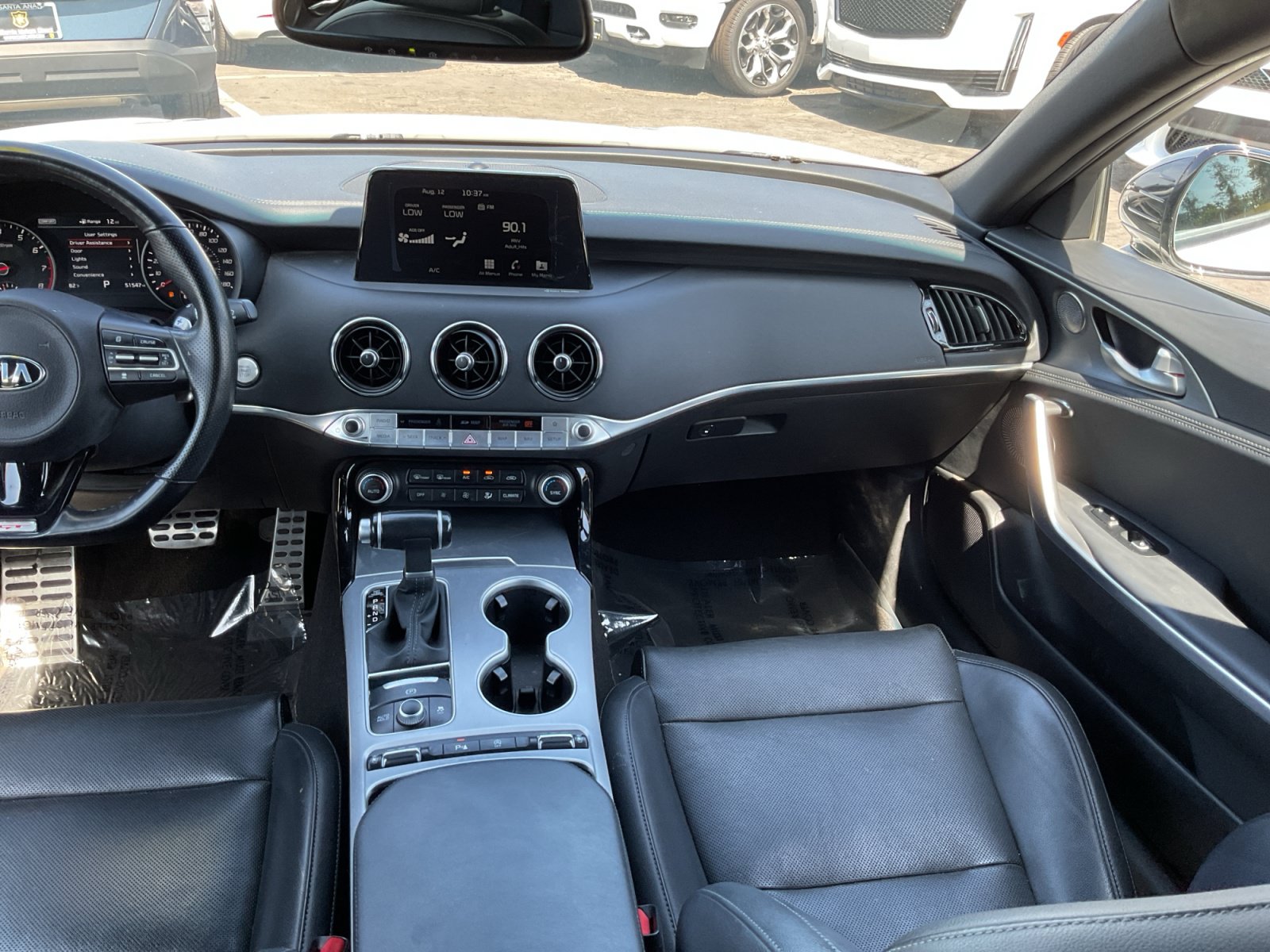Used 2020 Kia Stinger GT1 RWD image 16
