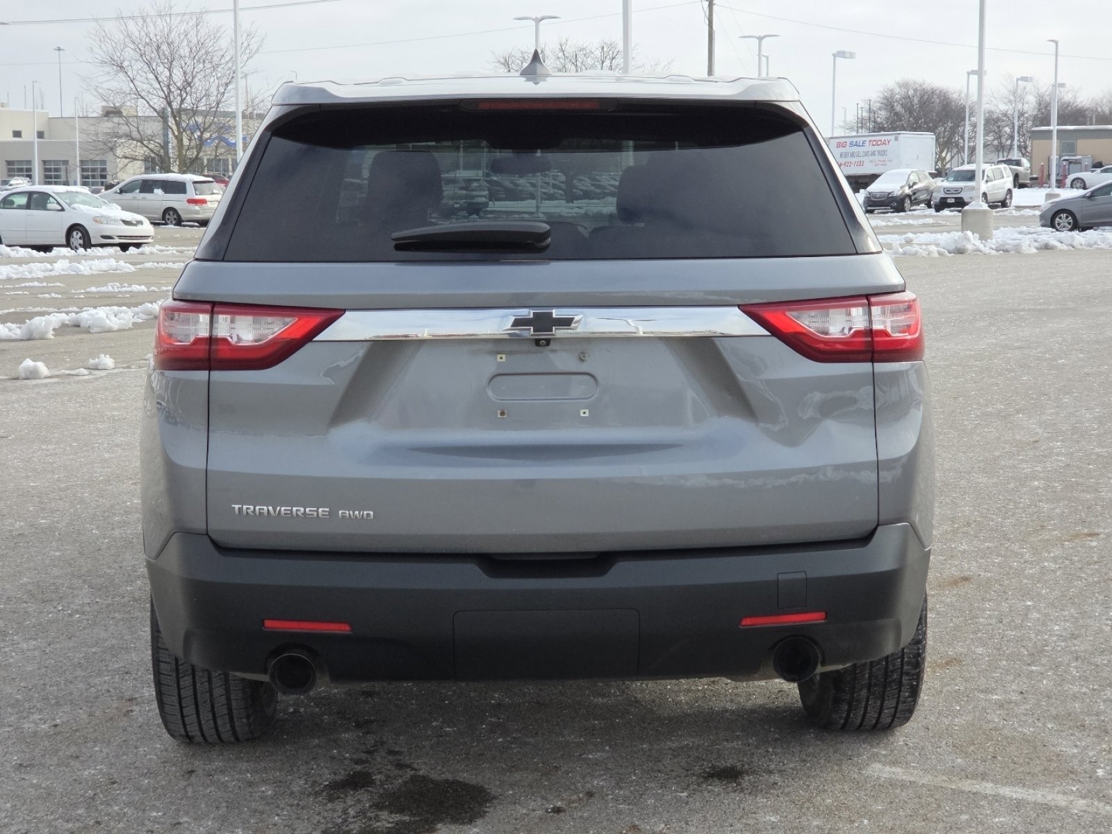 Used 2021 Chevrolet Traverse LS w/ LPO, Black Accent Package image 13