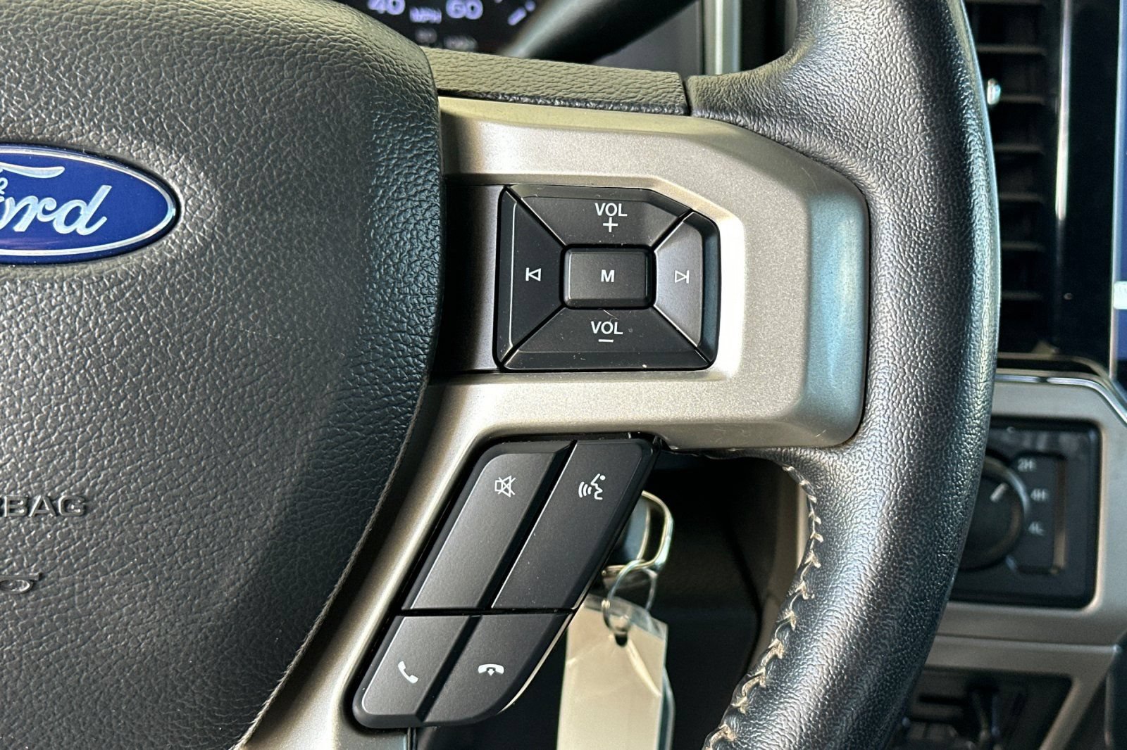 Used 2022 Ford F250 Lariat AWD/4WD image 27