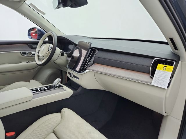 New 2026 Volvo XC90 B6 Ultra w/ Protection Package image 13