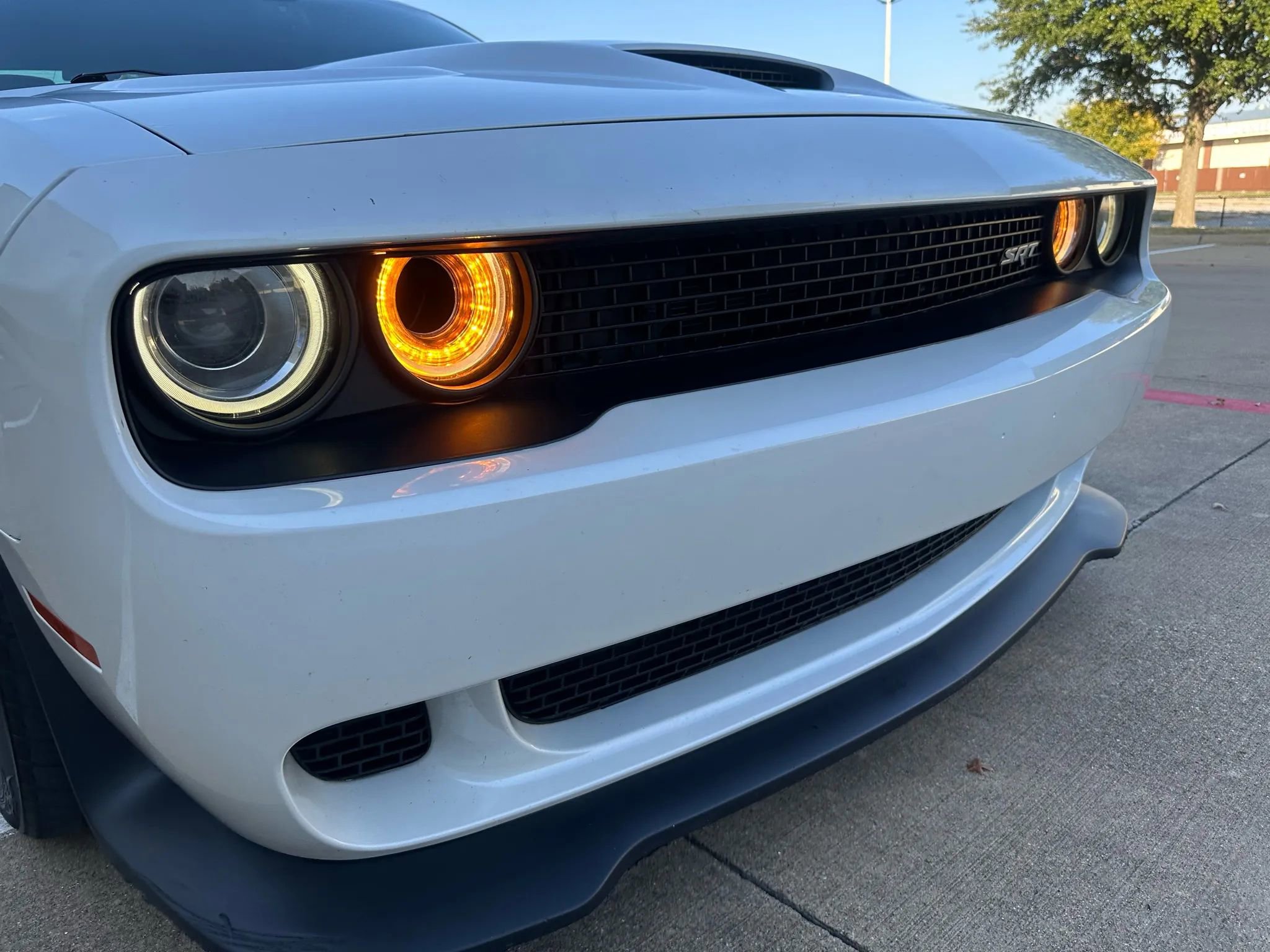 Used 2016 Dodge Challenger SRT Hellcat image 6