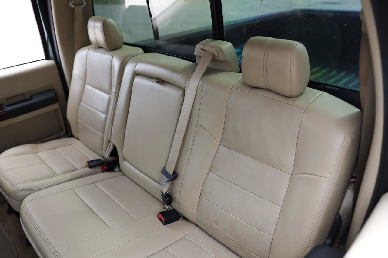 Used 2008 Ford F350 Lariat RWD image 8
