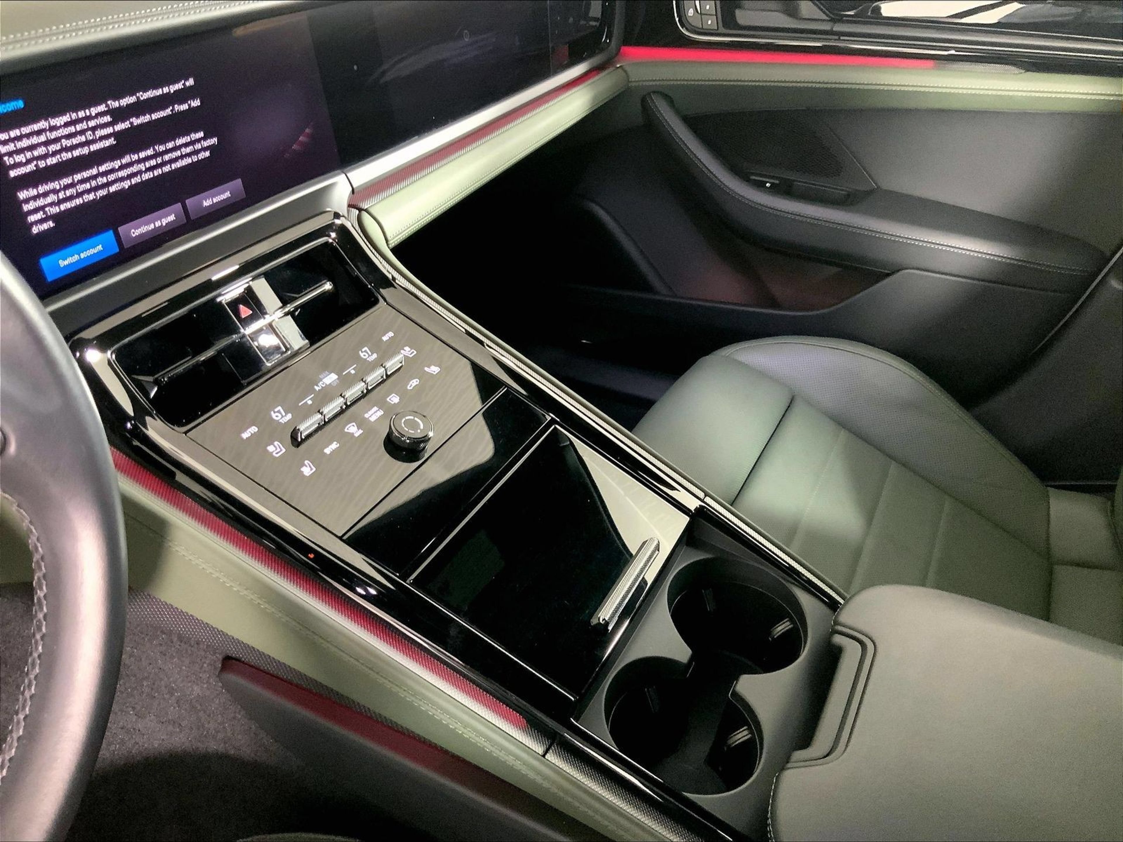 Certified 2024 Porsche Panamera 4 AWD/4WD image 15