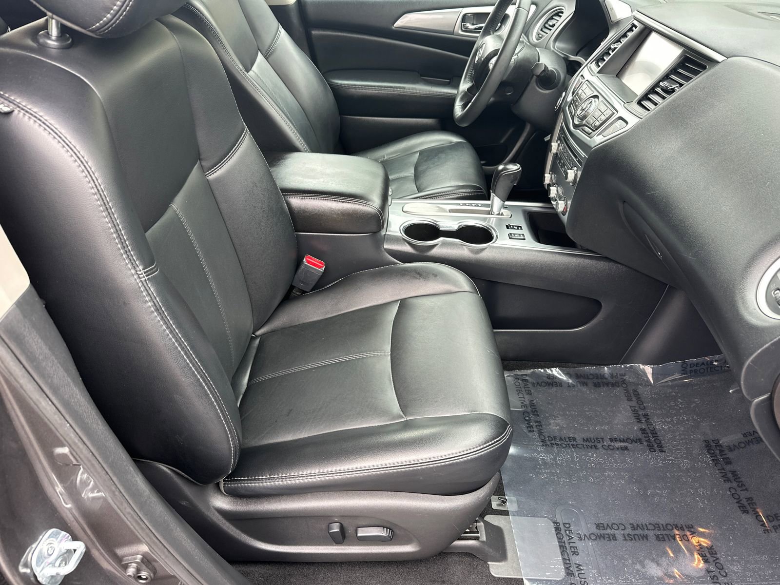 Used 2017 Nissan Pathfinder SL w/ SL Tech Package FWD image 11
