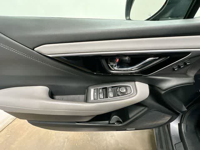 Used 2023 Subaru Outback Limited AWD/4WD image 19