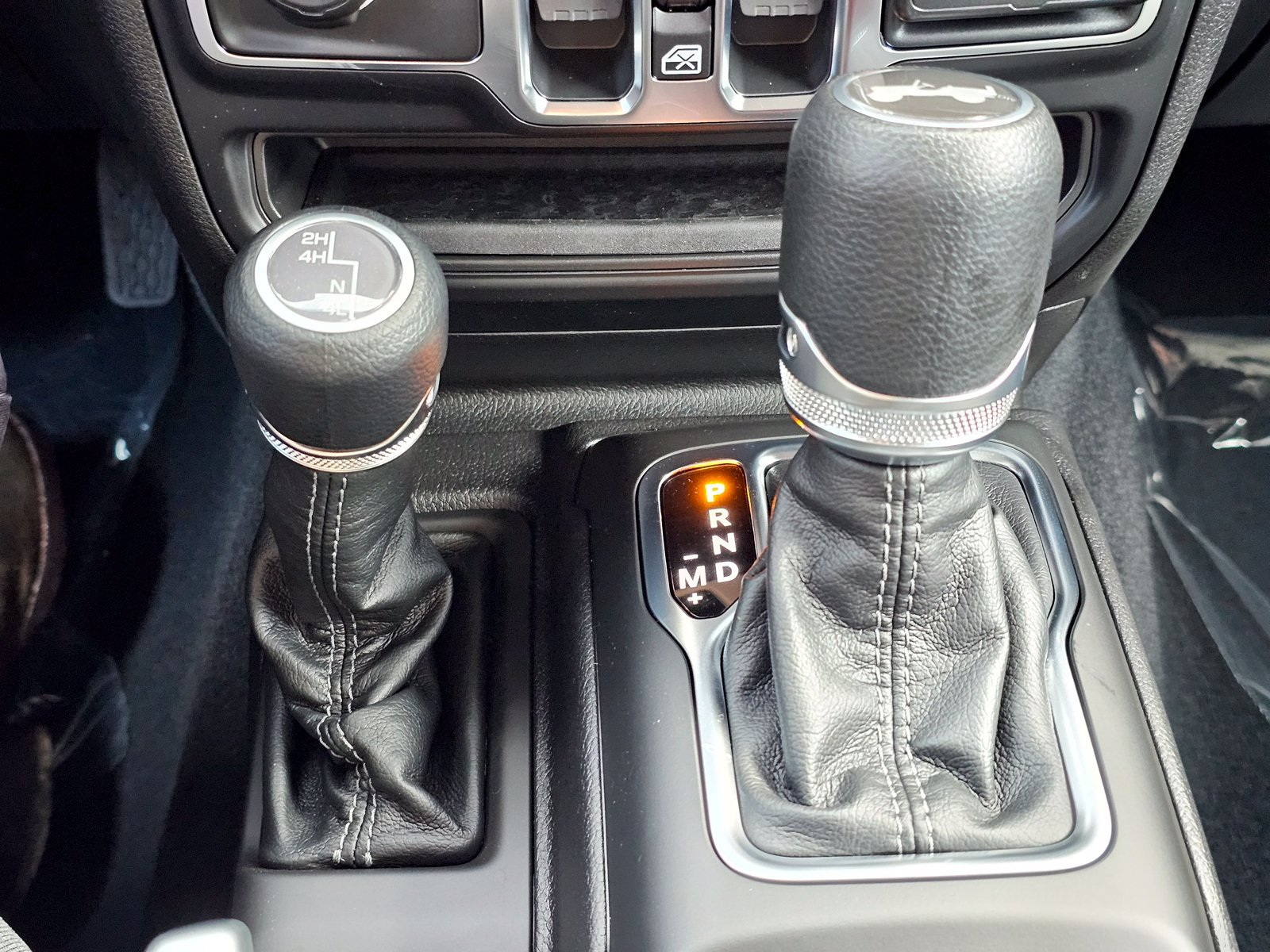 New 2026 Jeep Wrangler Unlimited Sport AWD/4WD image 16