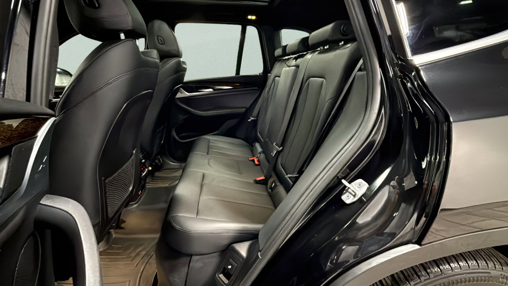 Used 2021 BMW X3 xDrive30e w/ Premium Package image 35