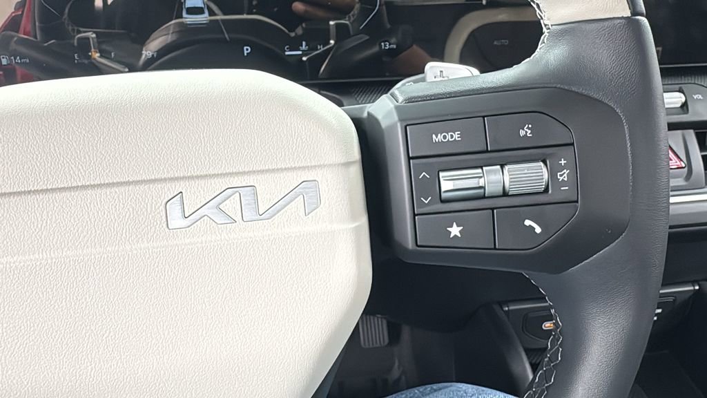 New 2025 Kia K4 GT-Line w/ GT-Line Premium Package image 20