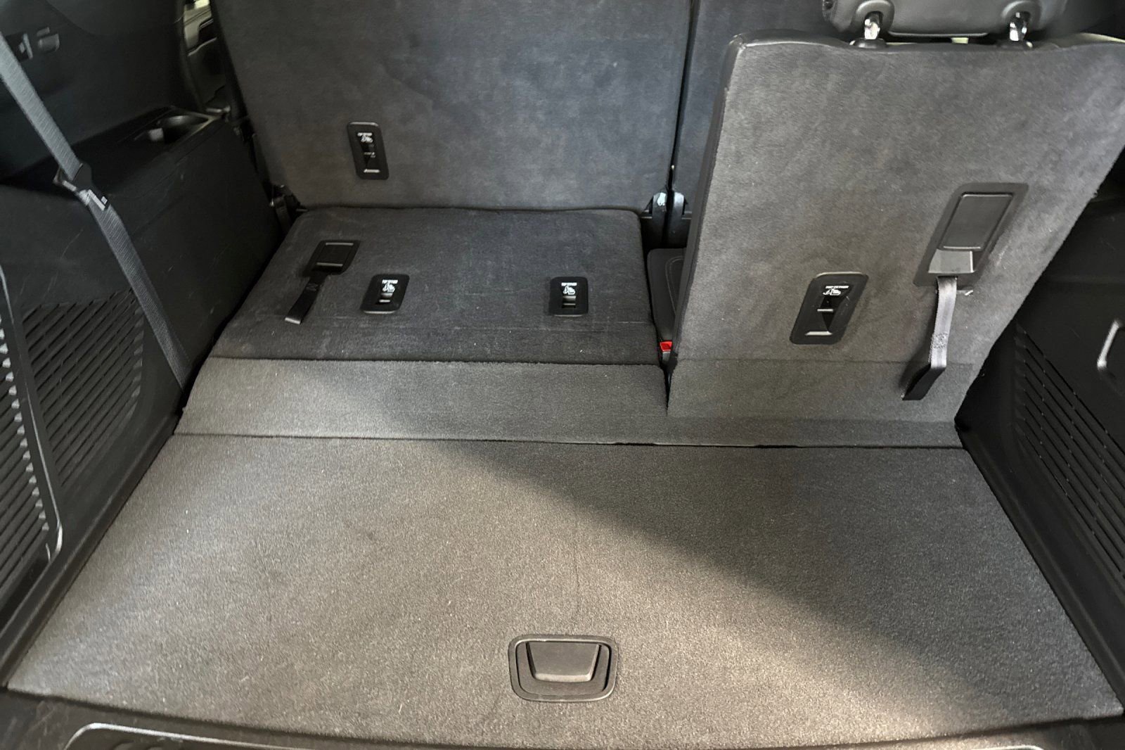 Used 2024 Chevrolet Tahoe LT image 16