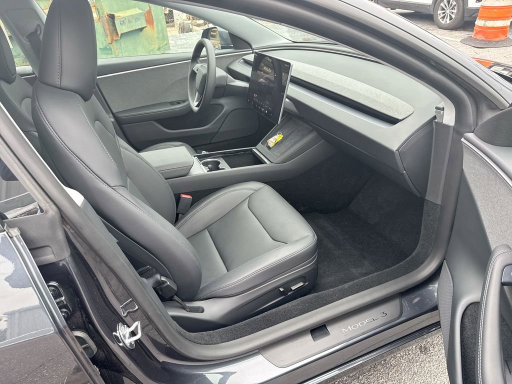 Used 2025 Tesla Model 3 Long Range image 30