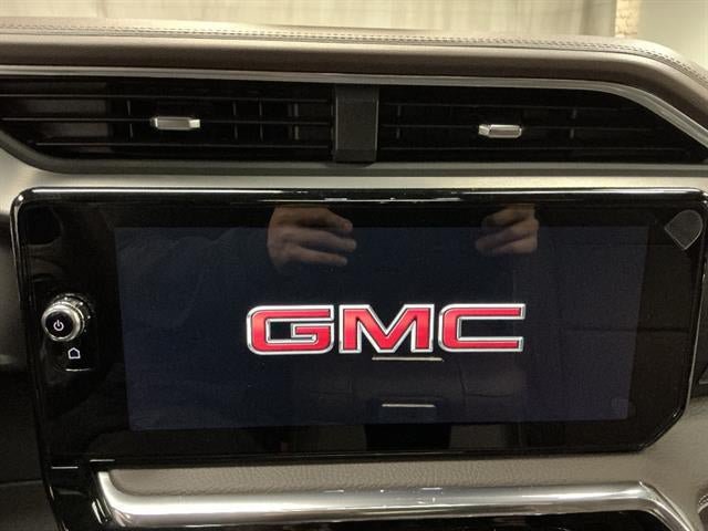 New 2026 GMC Sierra 3500 Denali w/ Denali Reserve Package AWD/4WD image 14