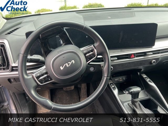 Used 2024 Kia Sorento S image 10