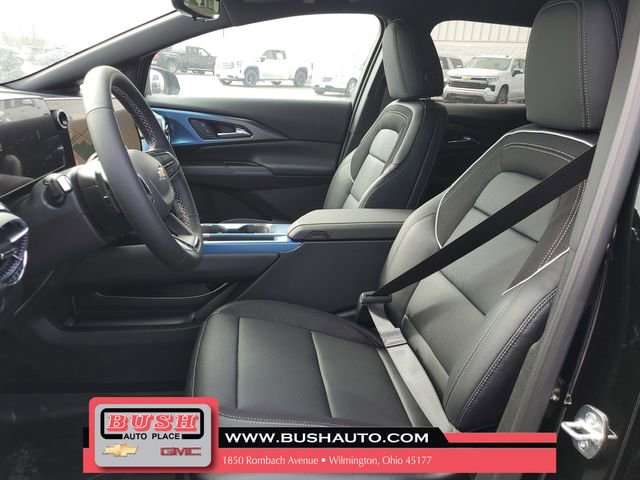 New 2026 Chevrolet Equinox EV LT image 16