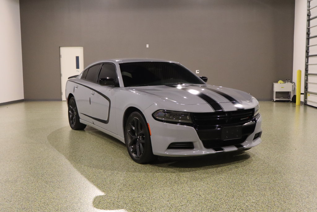 Used 2022 Dodge Charger SXT w/ Blacktop Package RWD image 1