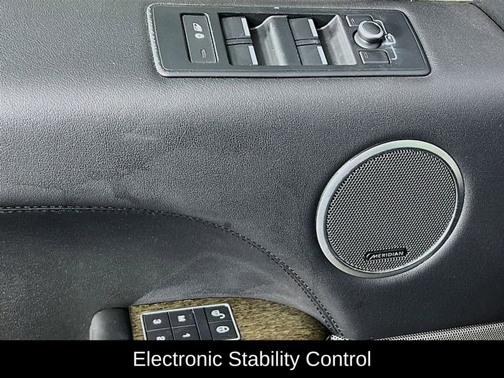 Used 2016 Land Rover Range Rover Sport Supercharged image 16