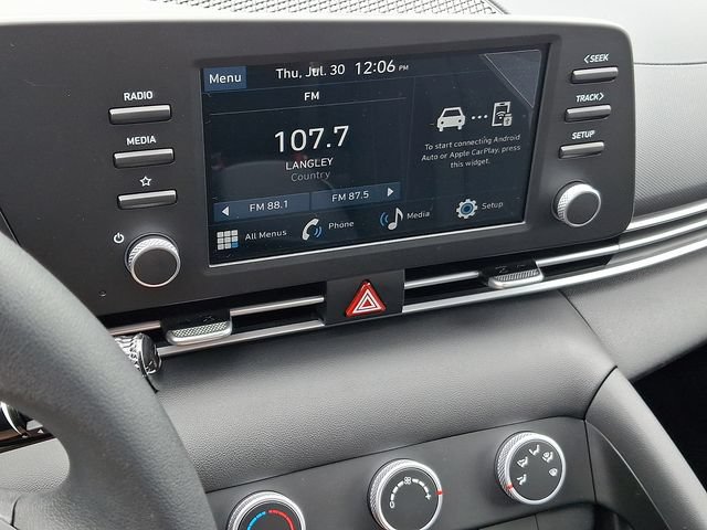 New 2026 Hyundai Elantra SE FWD image 15