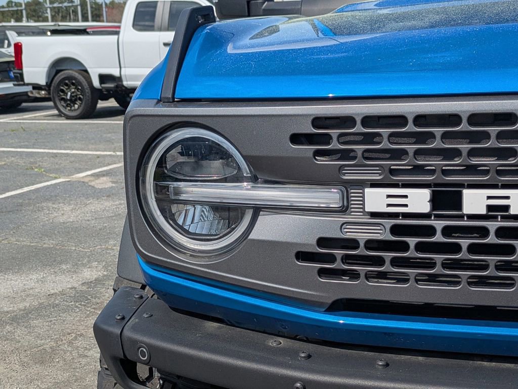 New 2025 Ford Bronco Badlands image 9