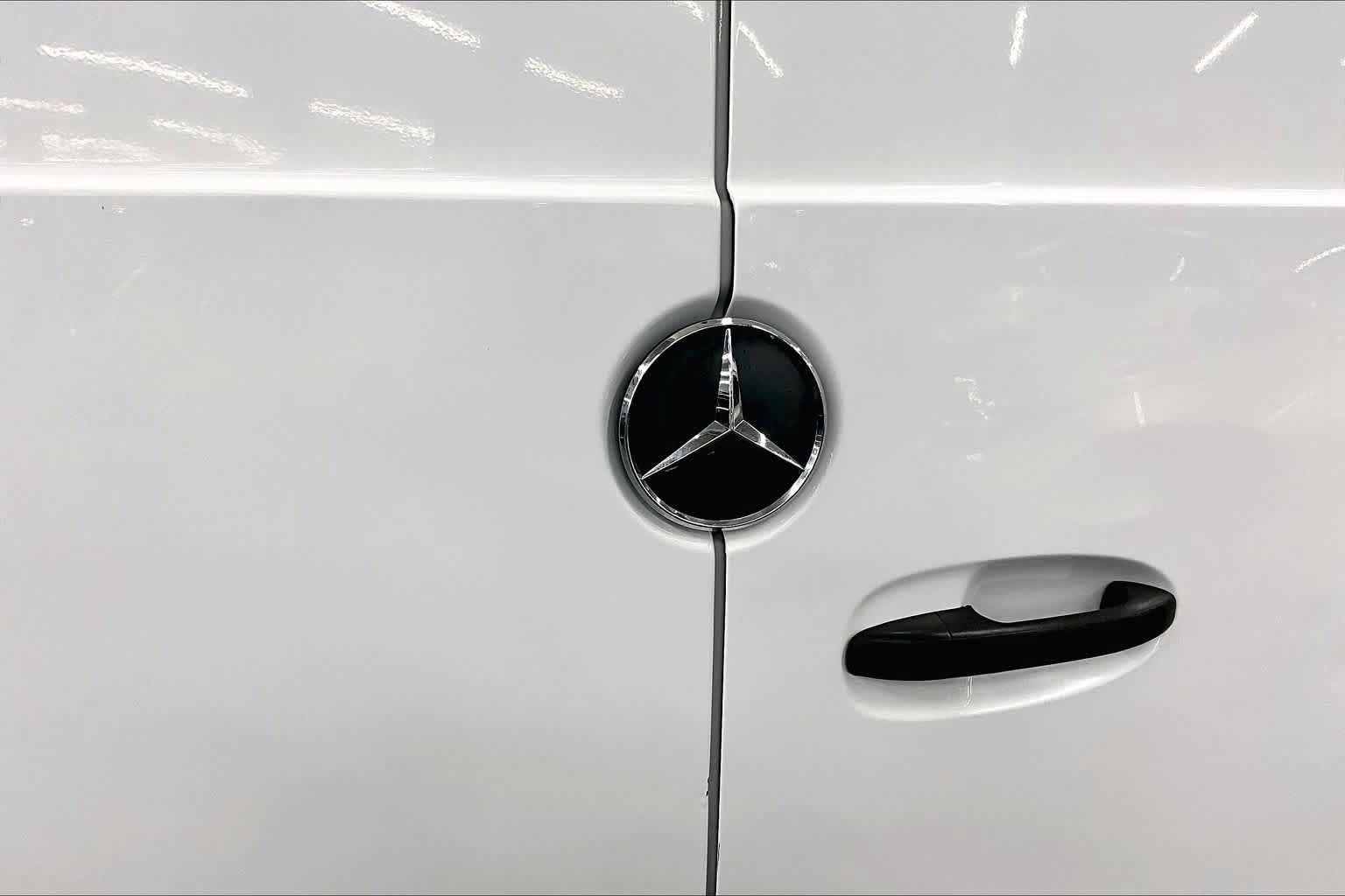 Used 2019 Mercedes-Benz Sprinter 144 image 30