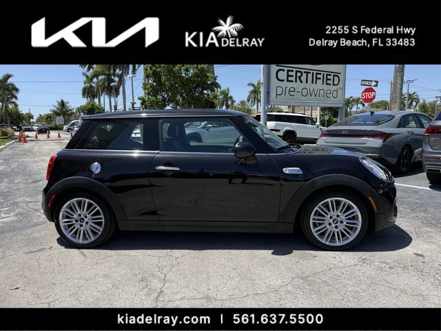 Used 2018 MINI Cooper S FWD image 2