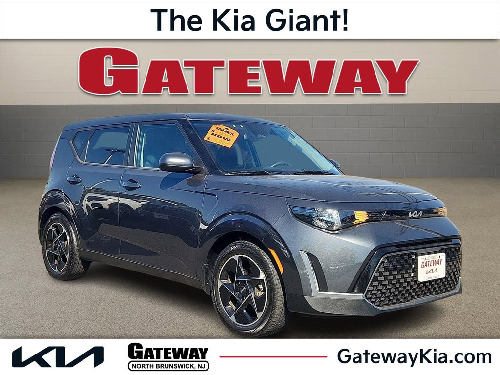 Certified 2023 Kia Soul EX