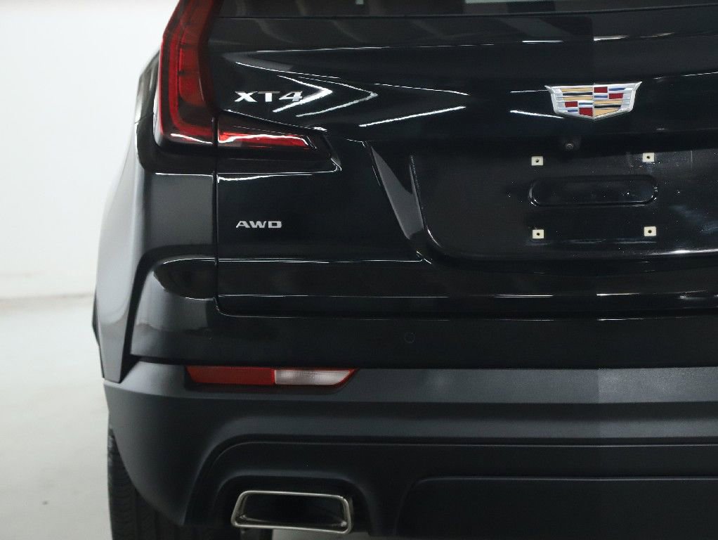 Used 2023 Cadillac XT4 Luxury w/ Cold Weather Package image 43